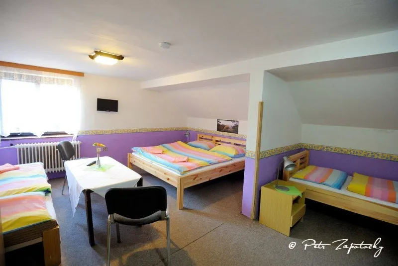 Guest room in Hotel Jef
